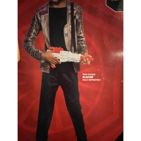 Star Wars The Force Awakens Finn Costume 8 9 10 Kids Medium Child's Deluxe NEW - Picture 4 of 7
